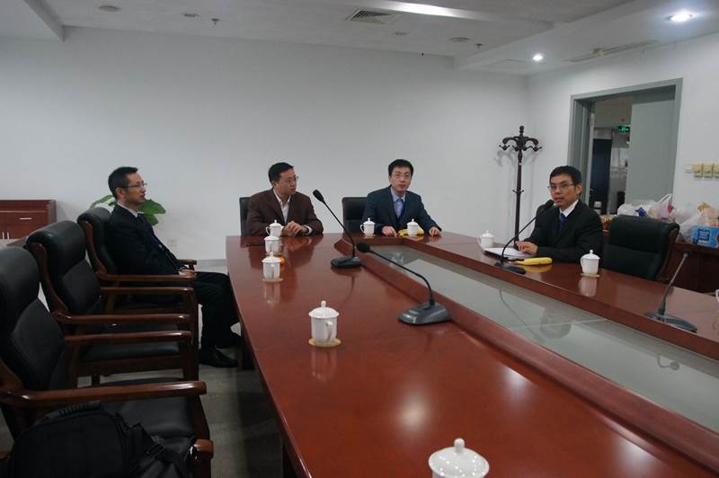 第十届苏港力学及其应用论坛在南京召开