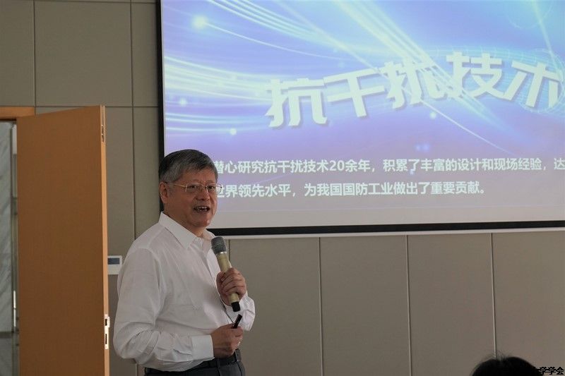 江苏省力学学会十届十一次常务理事扩大会议在靖江召开